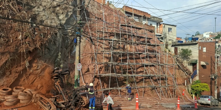 Obra do PAC Zaíra avança em Mauá