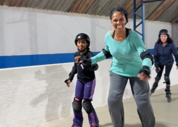 Patinação supervisionada no CMEC Santa Lídia, em Mauá, tem novo horário