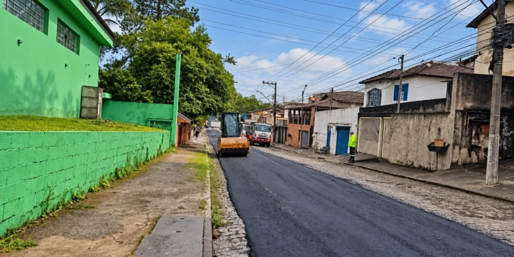 RP inicia pavimentação da Rua Marechal Humberto de Alencar Castelo Branco, na Vila Suely