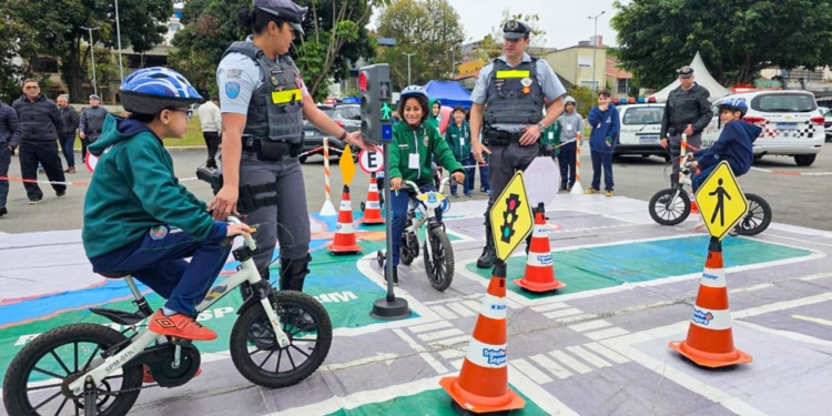 Polícia Militar realiza Operação Setembro Amarelo de Educação no Trânsito em SCS
