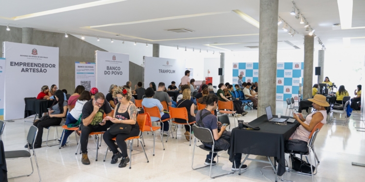 Feira de Empregos leva serviços e oportunidades à população de São Caetano