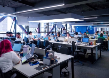 Reforma Tributária antecipa decisões e coloca pequenas empresas diante de escolhas para 2027
