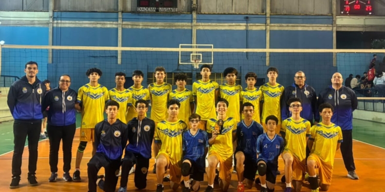 Diadema vence Quadrangular de Voleibol masculino Sub–15