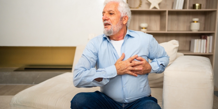Infarto: quanto tempo esperar após os primeiros sintomas para procurar ajuda?