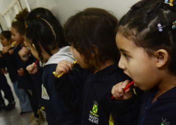 Programa Saúde na Escola reforça atendimento preventivo a alunos da rede municipal de SA