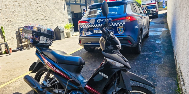GCM SCS prende homem por clonagem de motocicleta após alerta do Smart Sanca