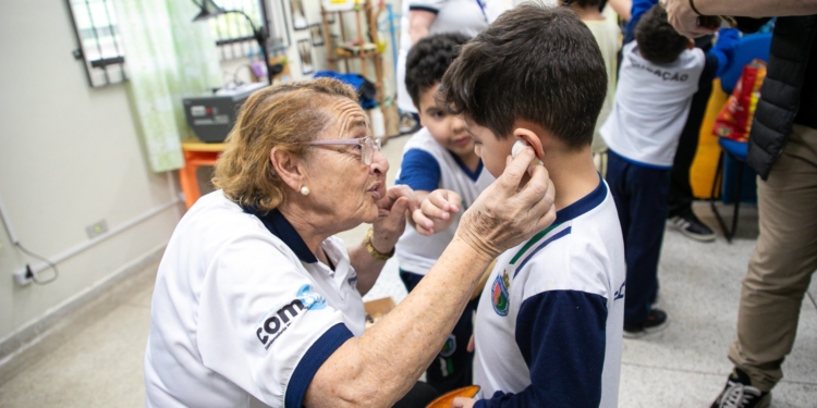 Criatividade e troca de experiências marcam Projeto Conectando Gerações em São Caetano