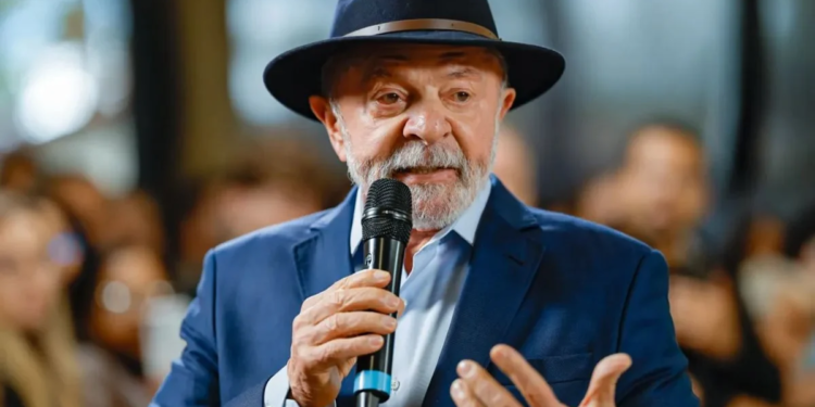 Reprovação ao governo Lula chega a 43%, aponta Ipsos-Ipec