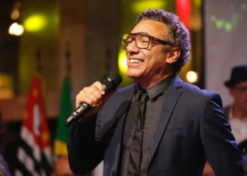 Simoninha canta sucessos de Simonal no Sesc Belenzinho
