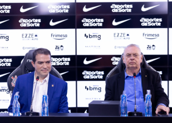 Corinthians demite Marcelo Paz
