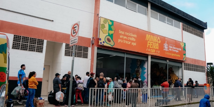 Em 50 dias, ‘Minha Feira SBC’ leva mais de 10 toneladas de alimentos saudáveis à mesa de famílias