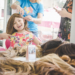 Cabelegria recebe doações de cabelo no Shopping Central Plaza