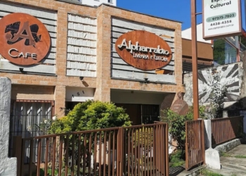 Com mais de 30 anos de história, livraria do ABC busca reconhecimento como patrimônio imaterial