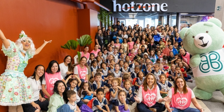 Fundo Social de São Caetano celebra o Dia das Crianças com diversão e entrega de presentes