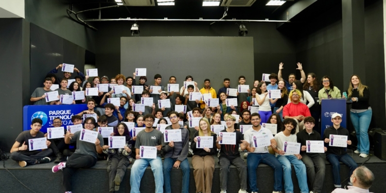 Semana de Ciência, Tecnologia e Inovação desafia estudantes a criar soluções para desafios de Santo André