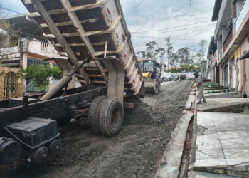 RP assina ordem de início para novo asfalto no Jardim Santa Rosa e Parque Aliança