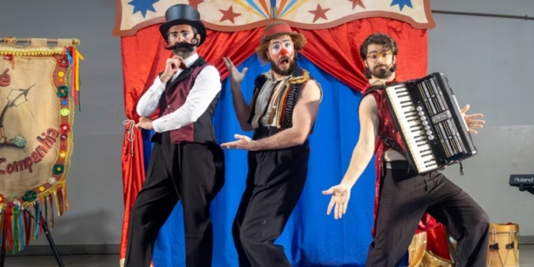 Cine Theatro Carlos Gomes celebra Dia das Crianças como espetáculo circense “La Confusion”