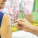 Dia D de vacinação contra o HPV e outras doenças imuniza centenas de pessoas em São Caetano