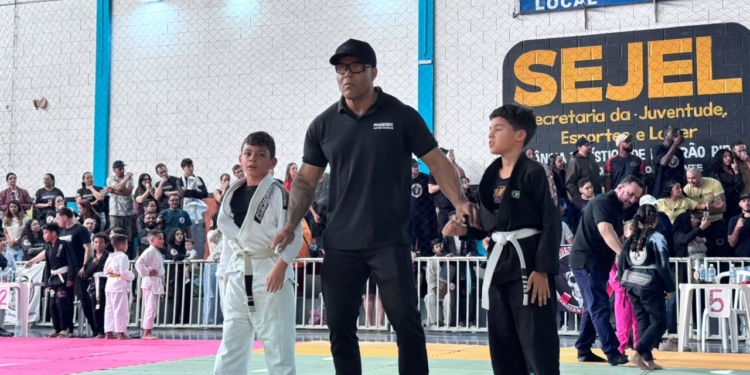 Campeonato de Jiu-Jitsu reúne 220 atletas em Ribeirão Pires e consagra equipes da região