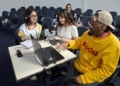 Oficina de dublagem na Secretaria de Cultura de São Caetano incentiva talentos da voz