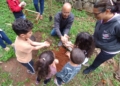 Escola municipal de Ribeirão Pires transforma reunião de pais em experiência de conexão com a natureza