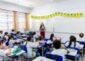 São Bernardo aprova lei e firma pacto para alfabetização de estudantes da rede municipal
