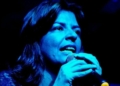 Casa da Palavra Mário Quintana recebe MPB da cantora Klau nesta sexta
